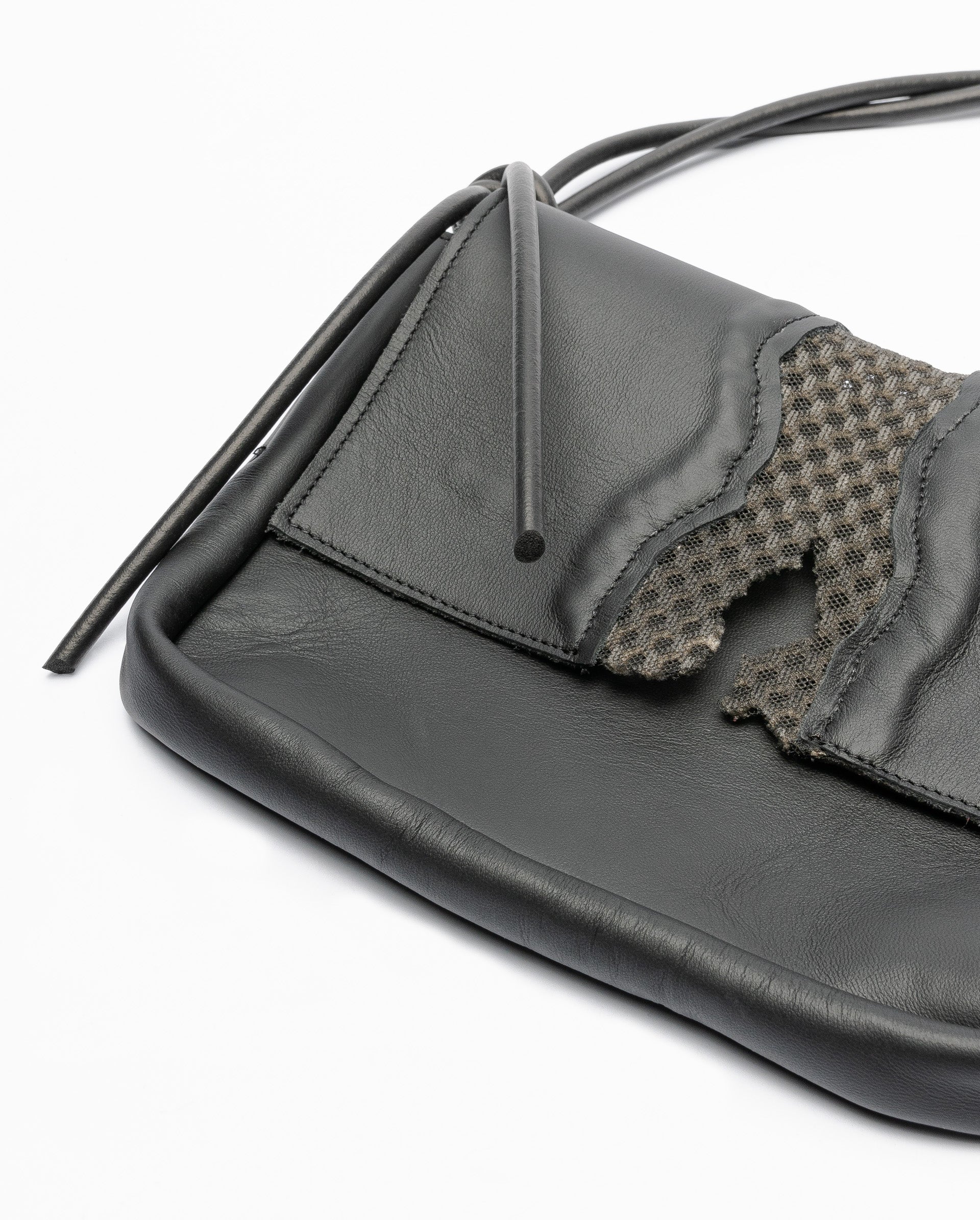 Mala tiracolo Papucei M.ARABEL Preto - 55-MARABEL-01