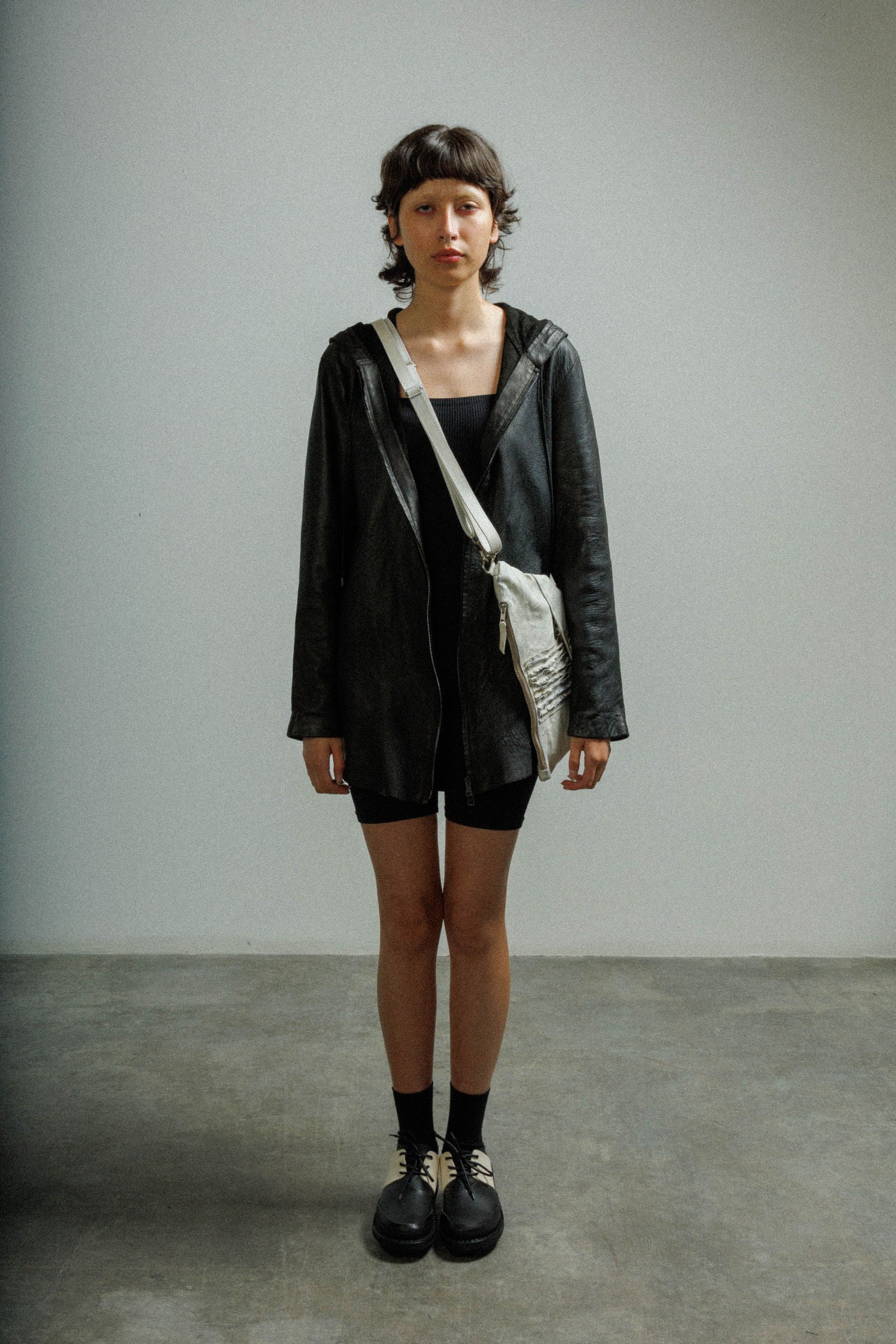 Blusão comprido em pele MUT TONYLONG Preto - 57-LONG-01