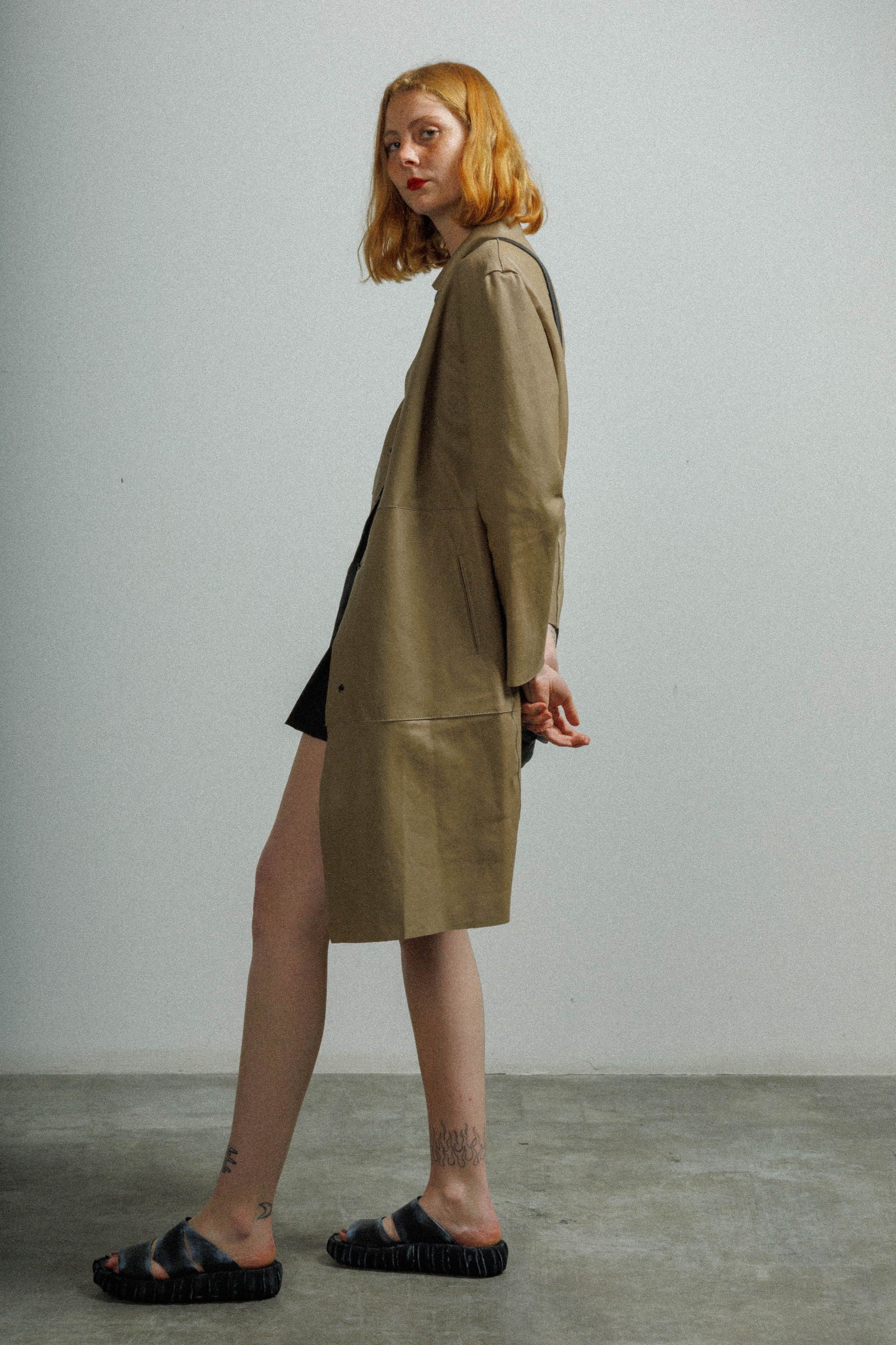 Casaco comprido em pele MUT Sand Beje - 57-SAND-05