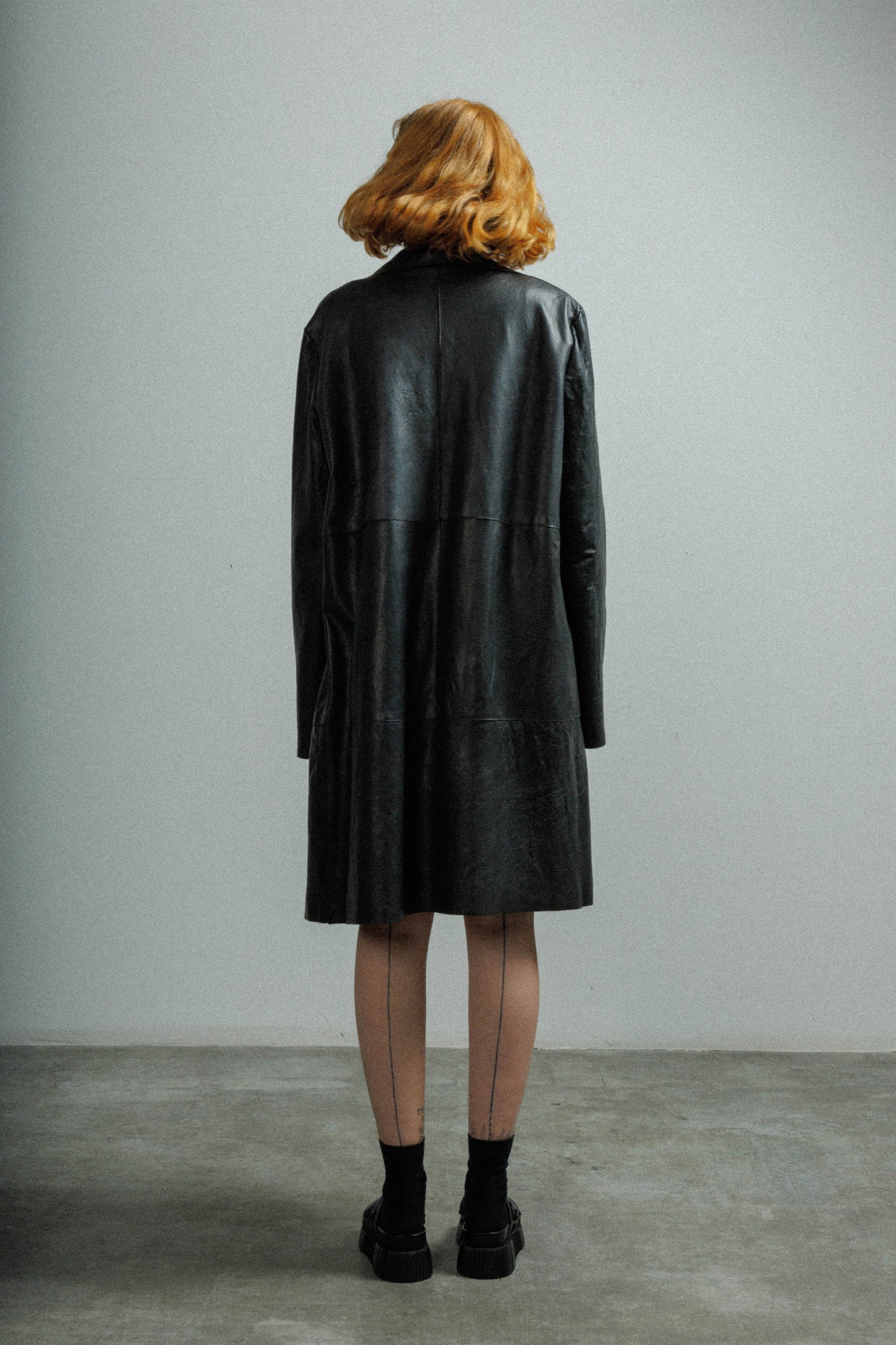 Casaco comprido em pele MUT SAND Preto - 57-SANDH-01