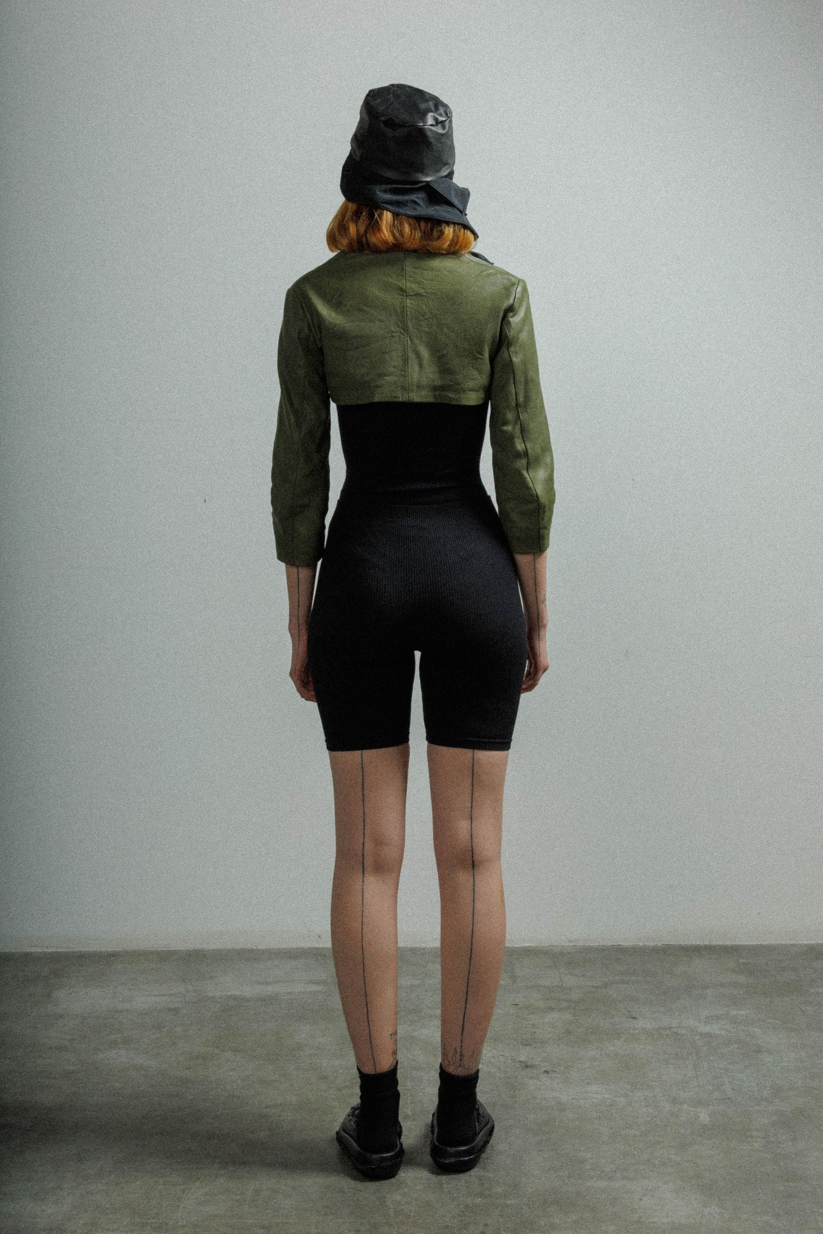 Casaco cropped em pele MUT ESTRELLASHAWLL Verde - 57-SHAWLL-10