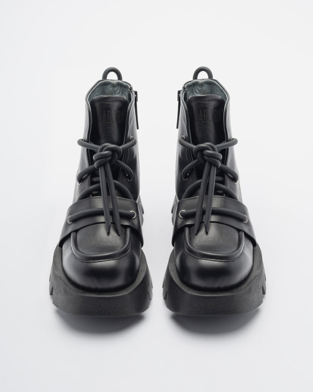 The Lab.yrinth 9970 Black Boots