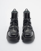 The Lab.yrinth 9970 Black Boots