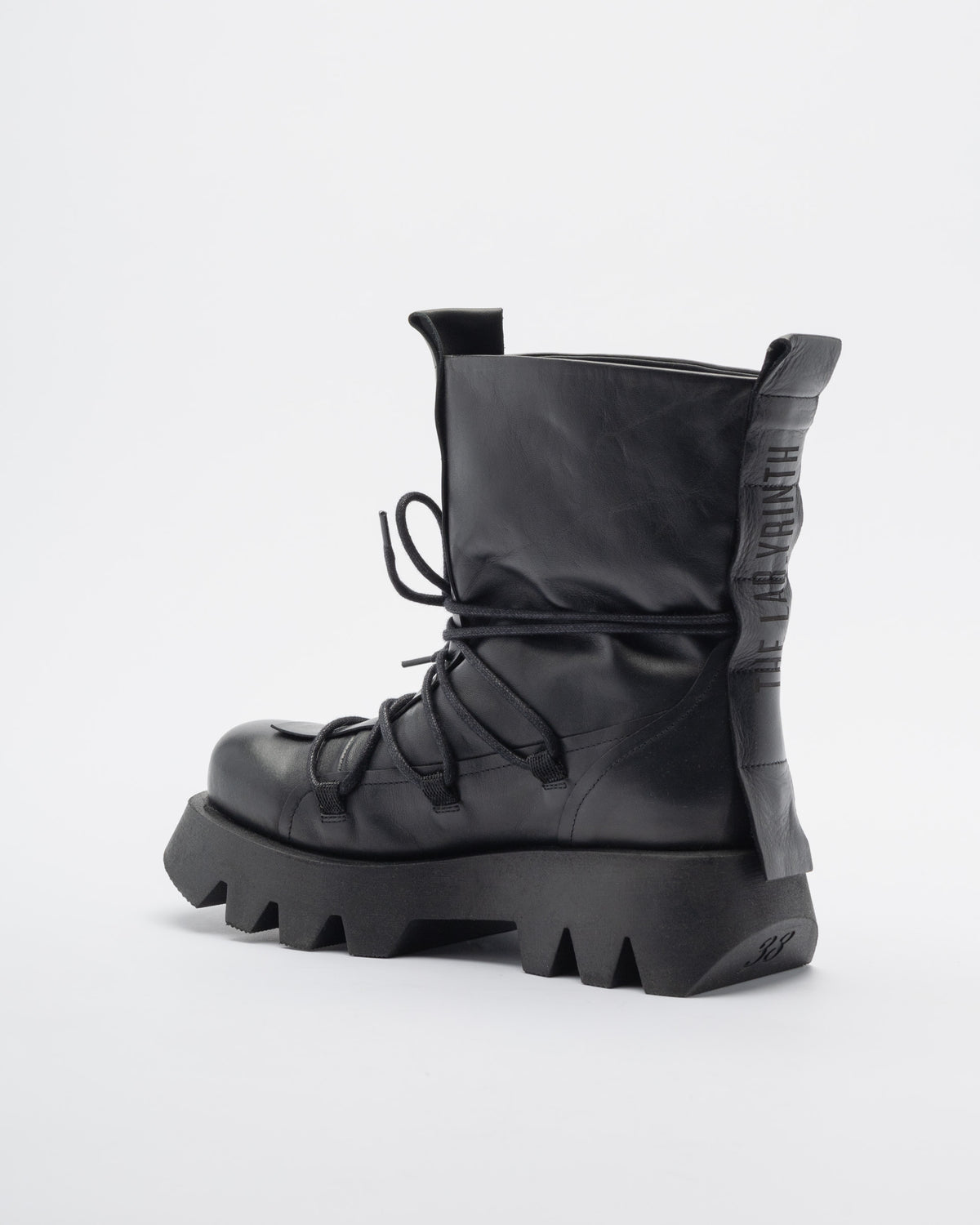 The Lab.yrinth 9972 Black Boots