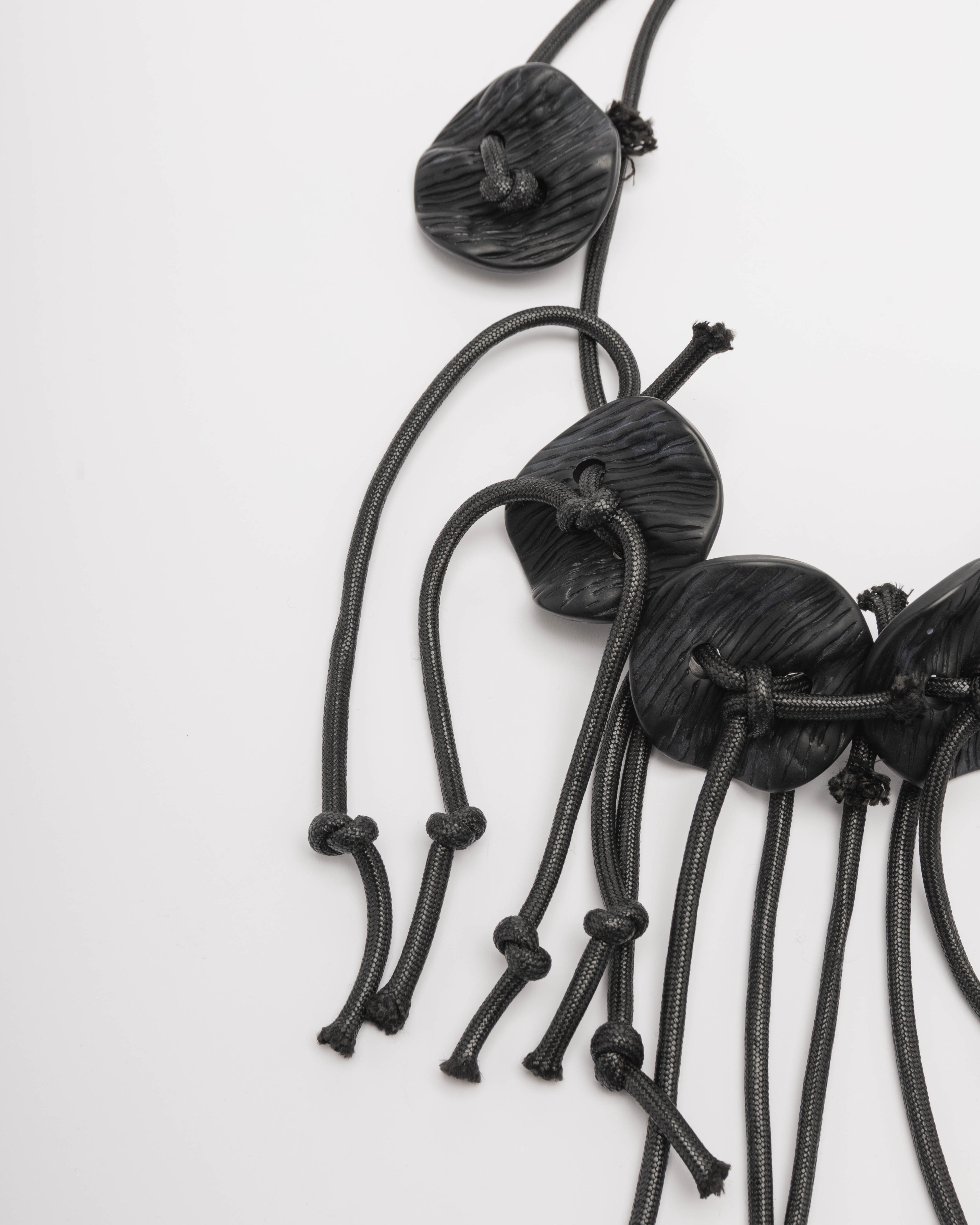 Colar Nu K2419002 Preto - 79-19002-01