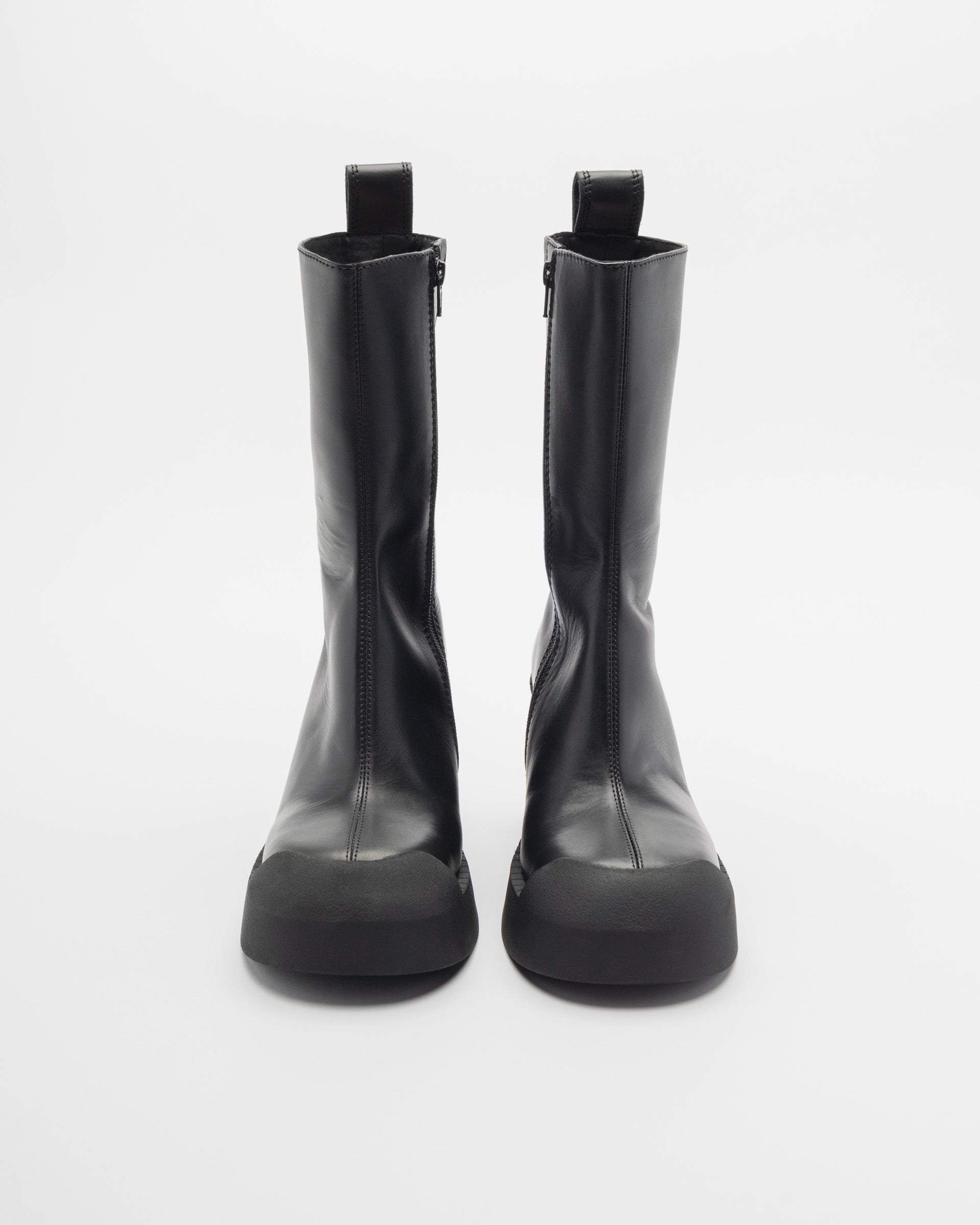 Botas E8 by Miista SIBYLLE Preto - 80-SIBYLLE-01