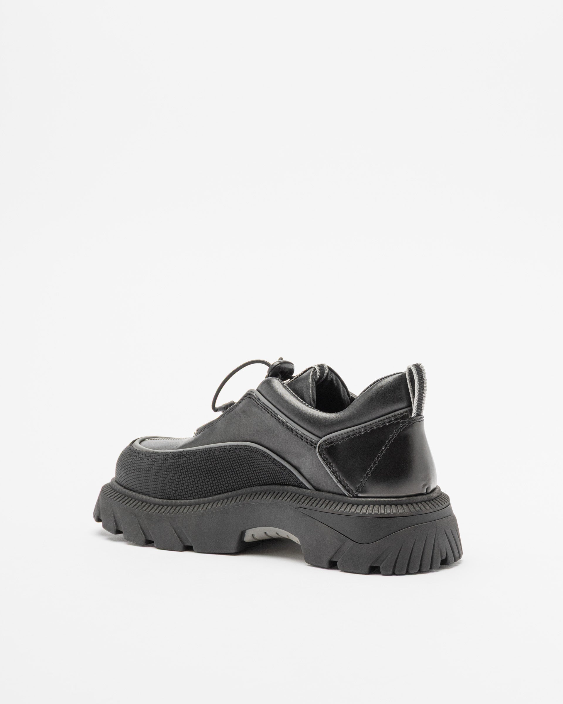 Sapatilhas E8 by Miista VALLE Preto - 80-VALLE-01