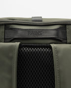 Mochila Rains TrailCargoBackpackW3 Verde - 86-14330-10