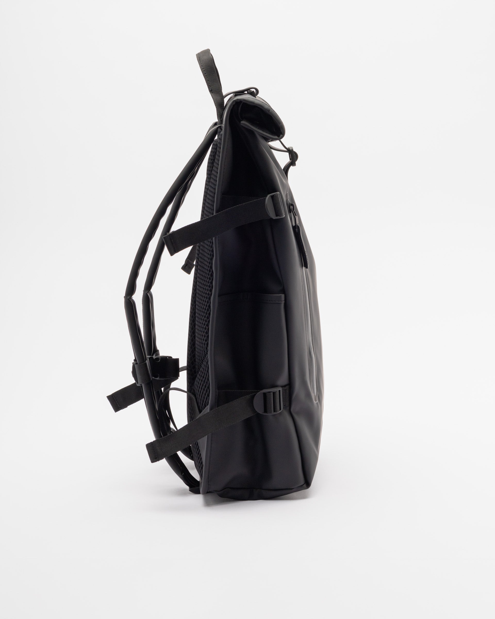 Mochila Rains RolltopRucksack Preto - 86-14590-01