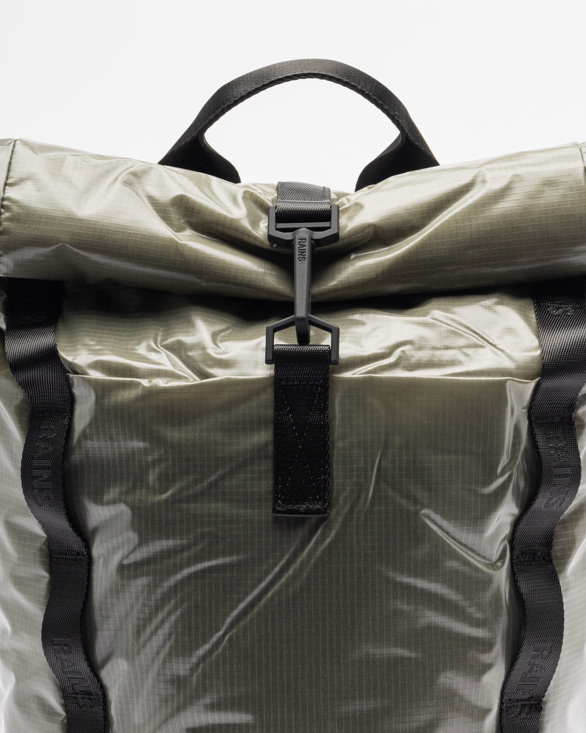 Mochila Rains SibuRolltopRucksackW2 Verde - 86-14770-10