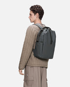 Mochila Rains ClipFrontBackpack Cinza