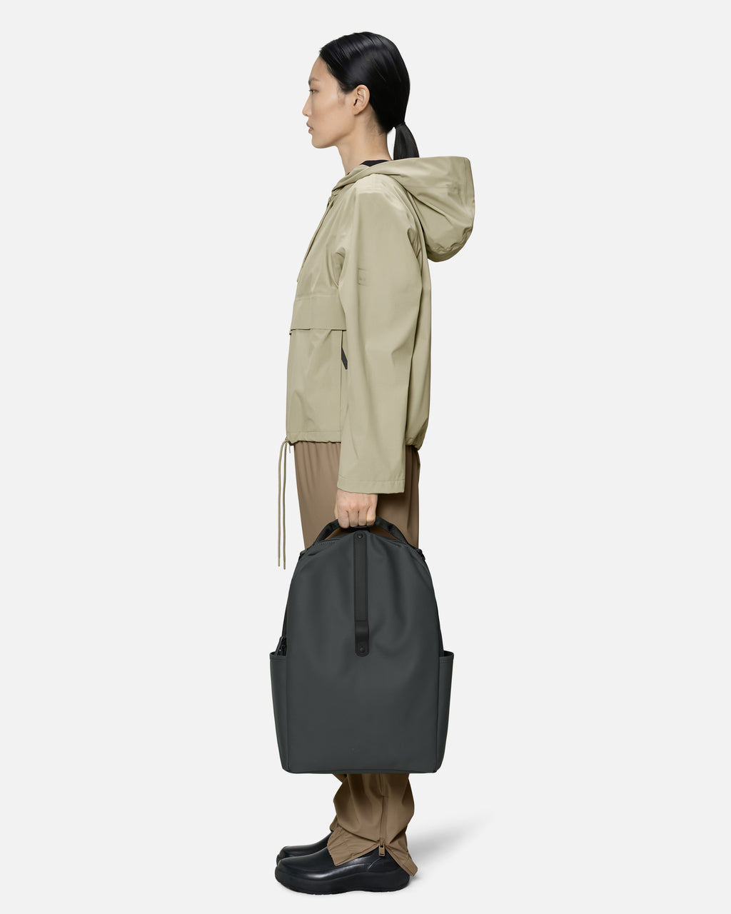 Mochila Rains ClipFrontBackpack Cinza