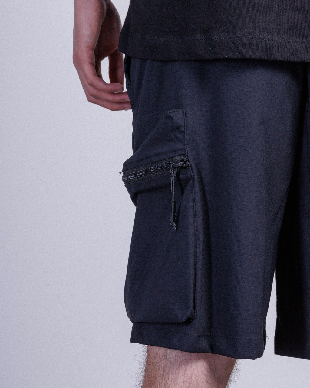 Rains 19310 Black Cargo Shorts