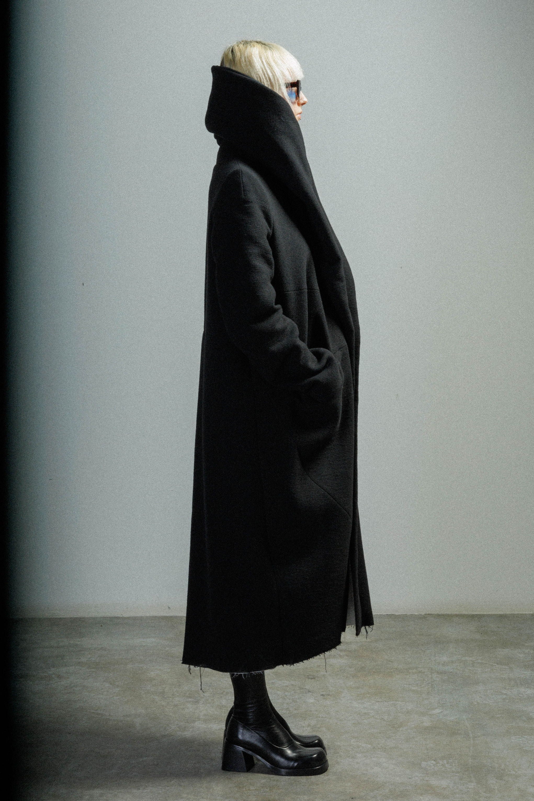 D-Ross Long Coat 28.634-46 Black